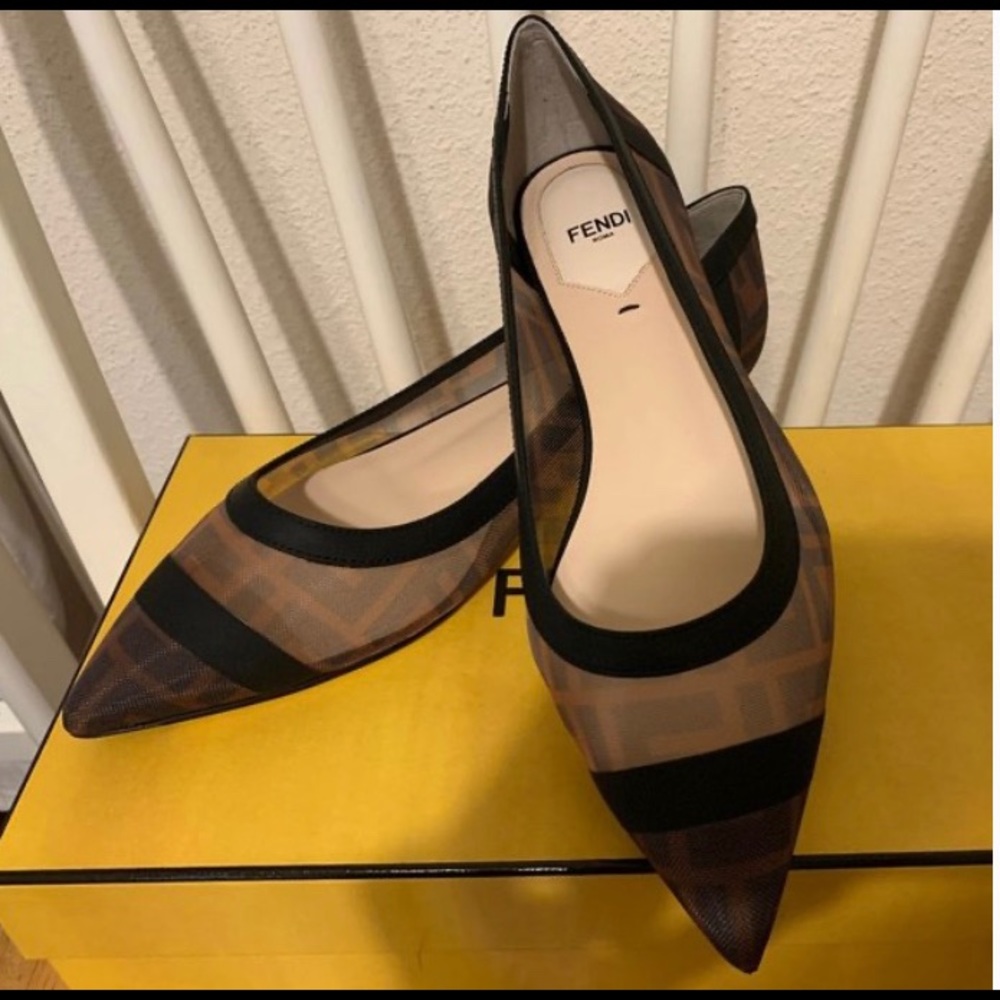 Fendi black leather/mesh flats